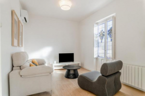 3 bedrooms 3 bathrooms furnished - Salamanca - Modern and bright - MintyStay